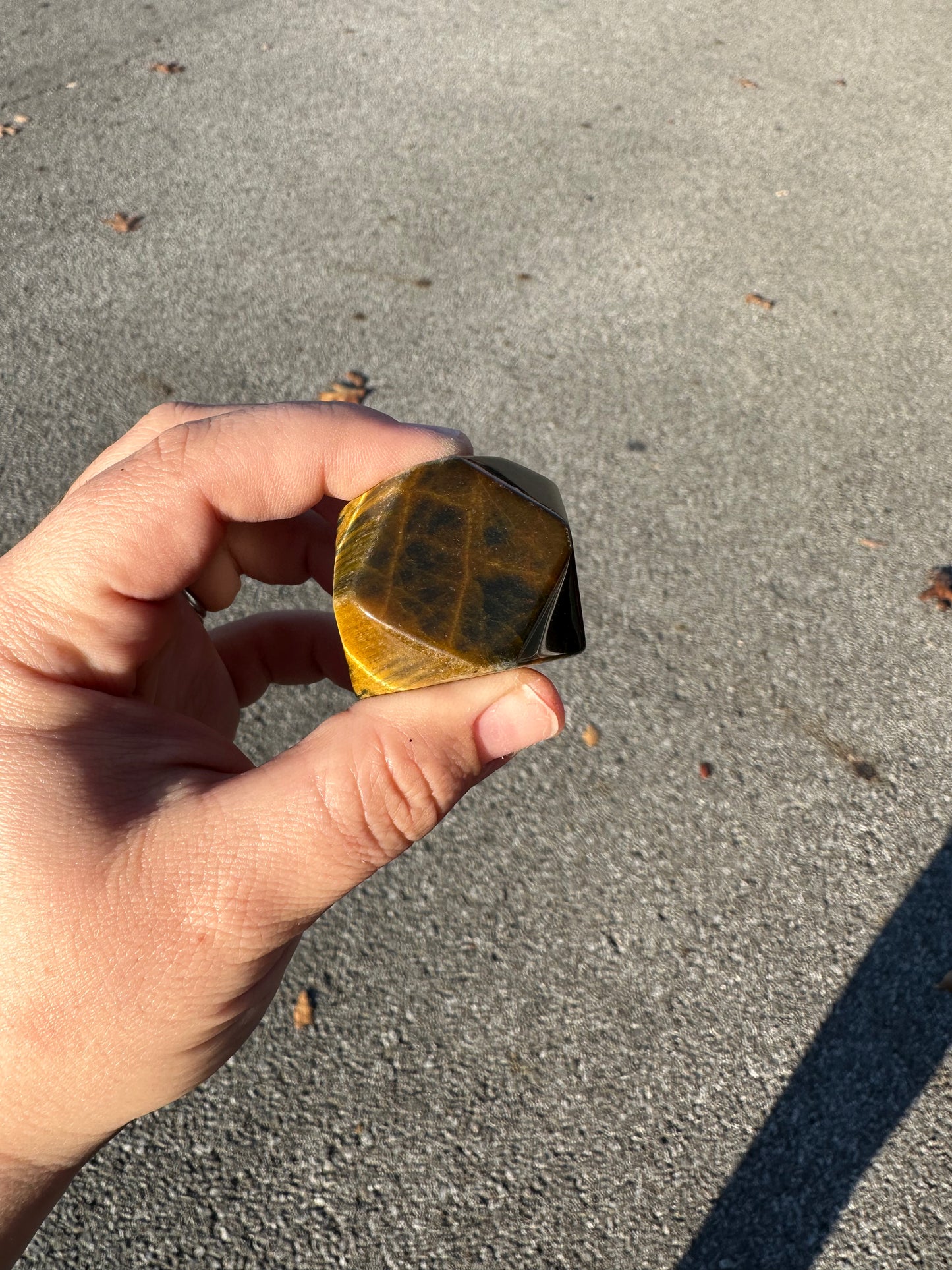 BLUE TIGER’S EYE GEOS