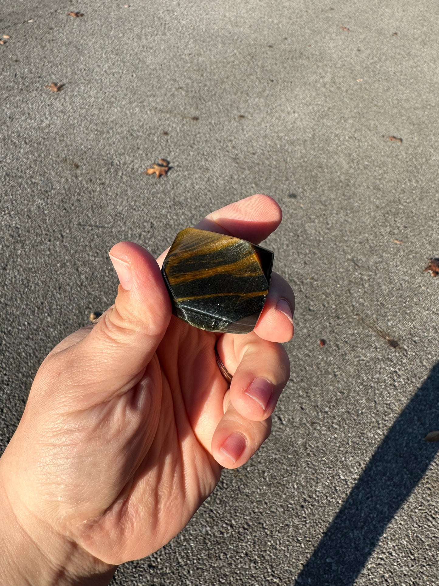 BLUE TIGER’S EYE GEOS