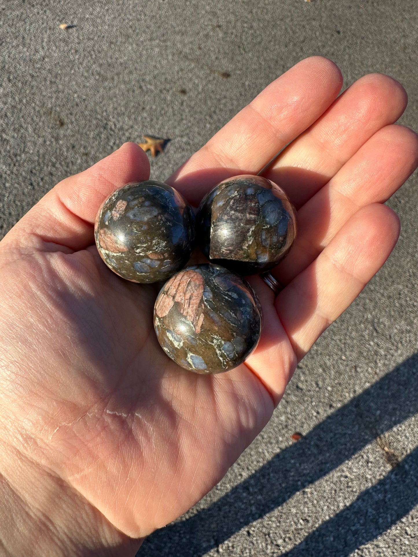 QUE SERA MINI SPHERES!