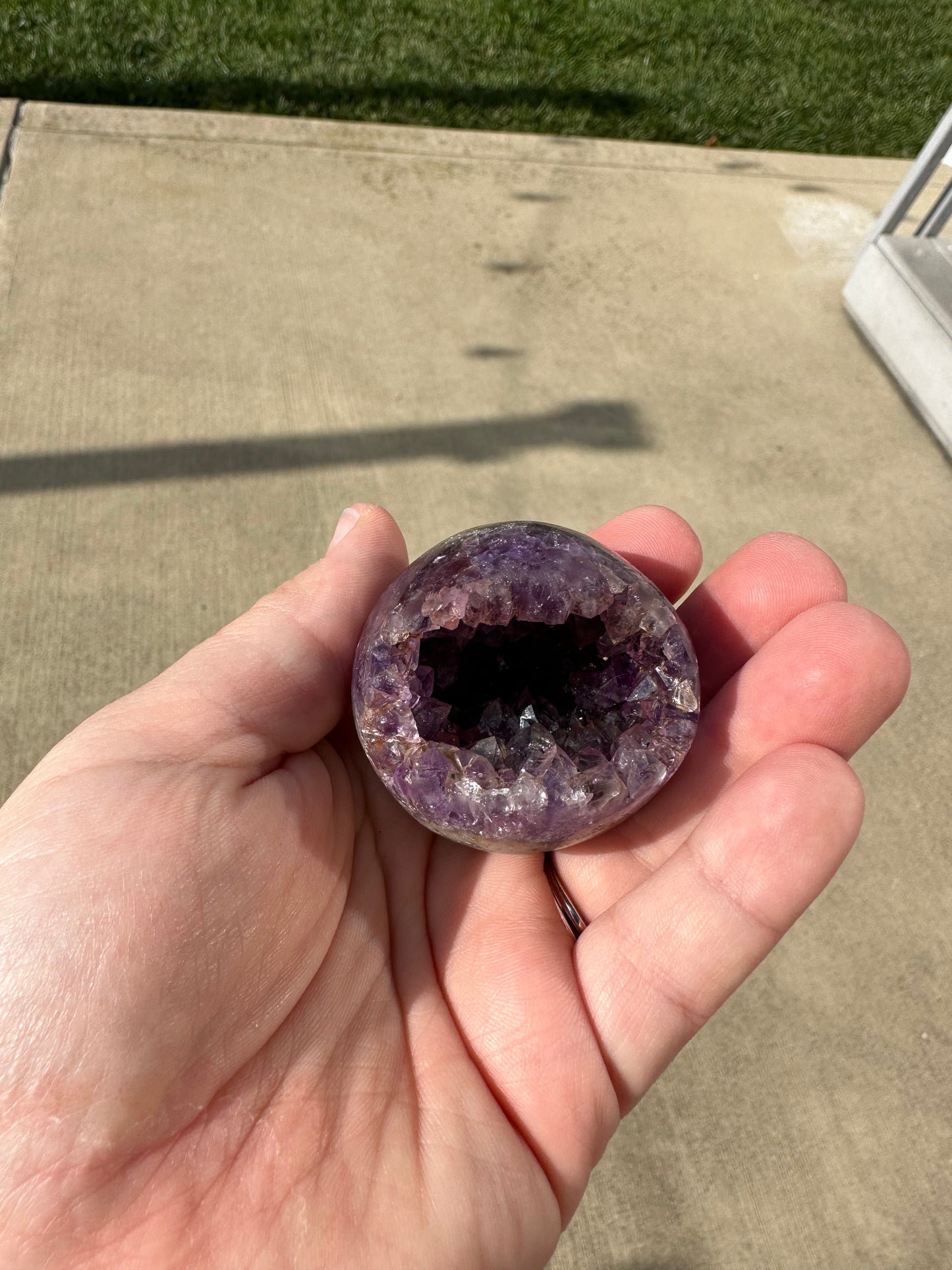 AMETHYST GEODE SPHERES!