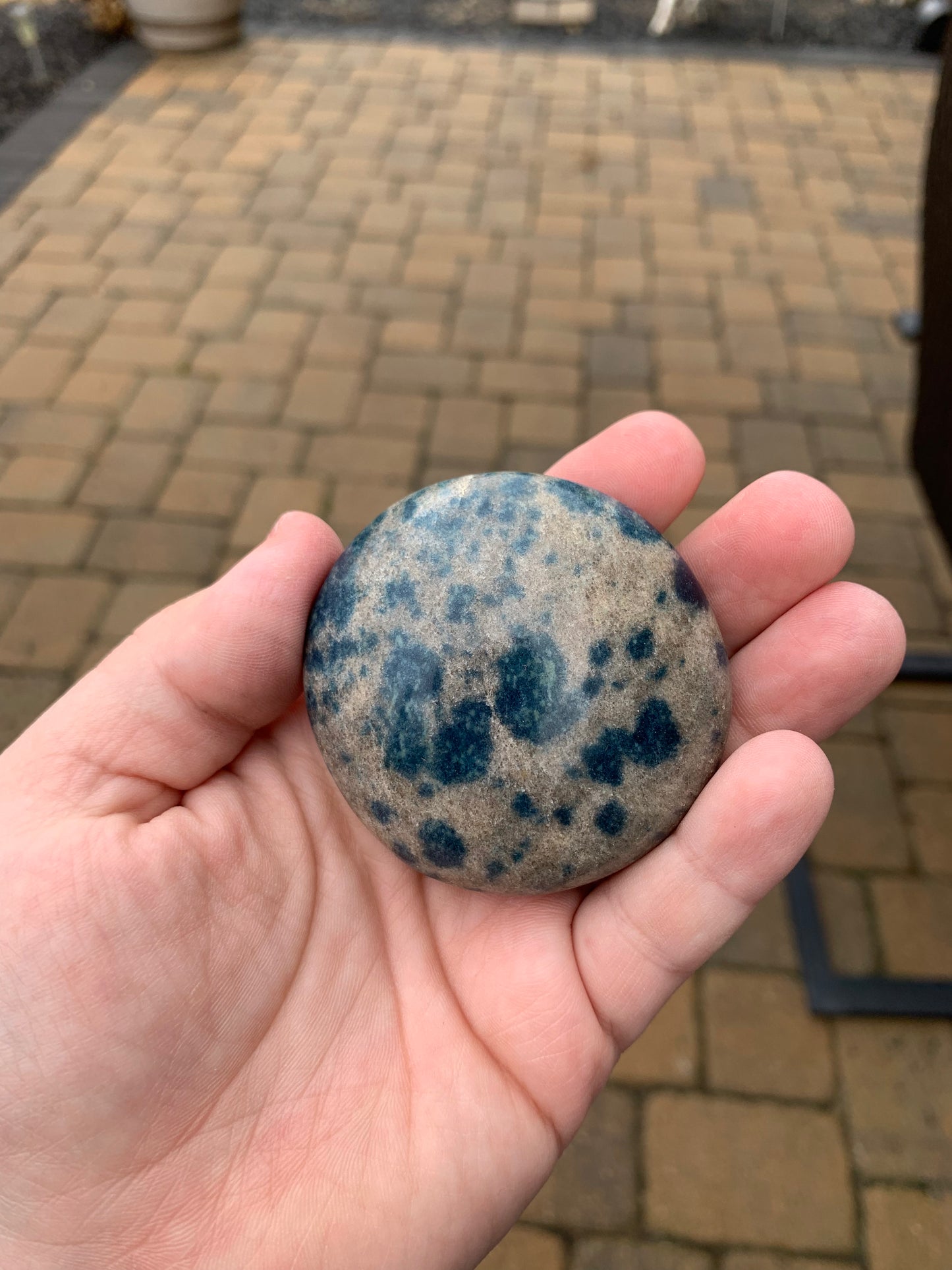 MANGANESE IN QUARTZ PALMS!